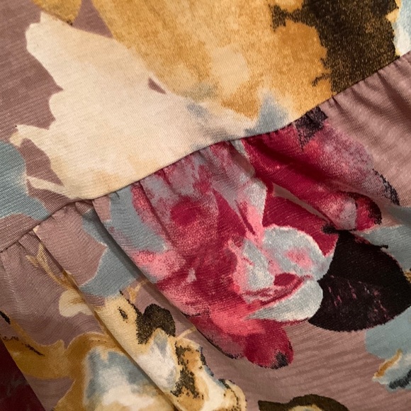 Crepas Floral Top, Size 3X, NWT - Picture 5 of 13